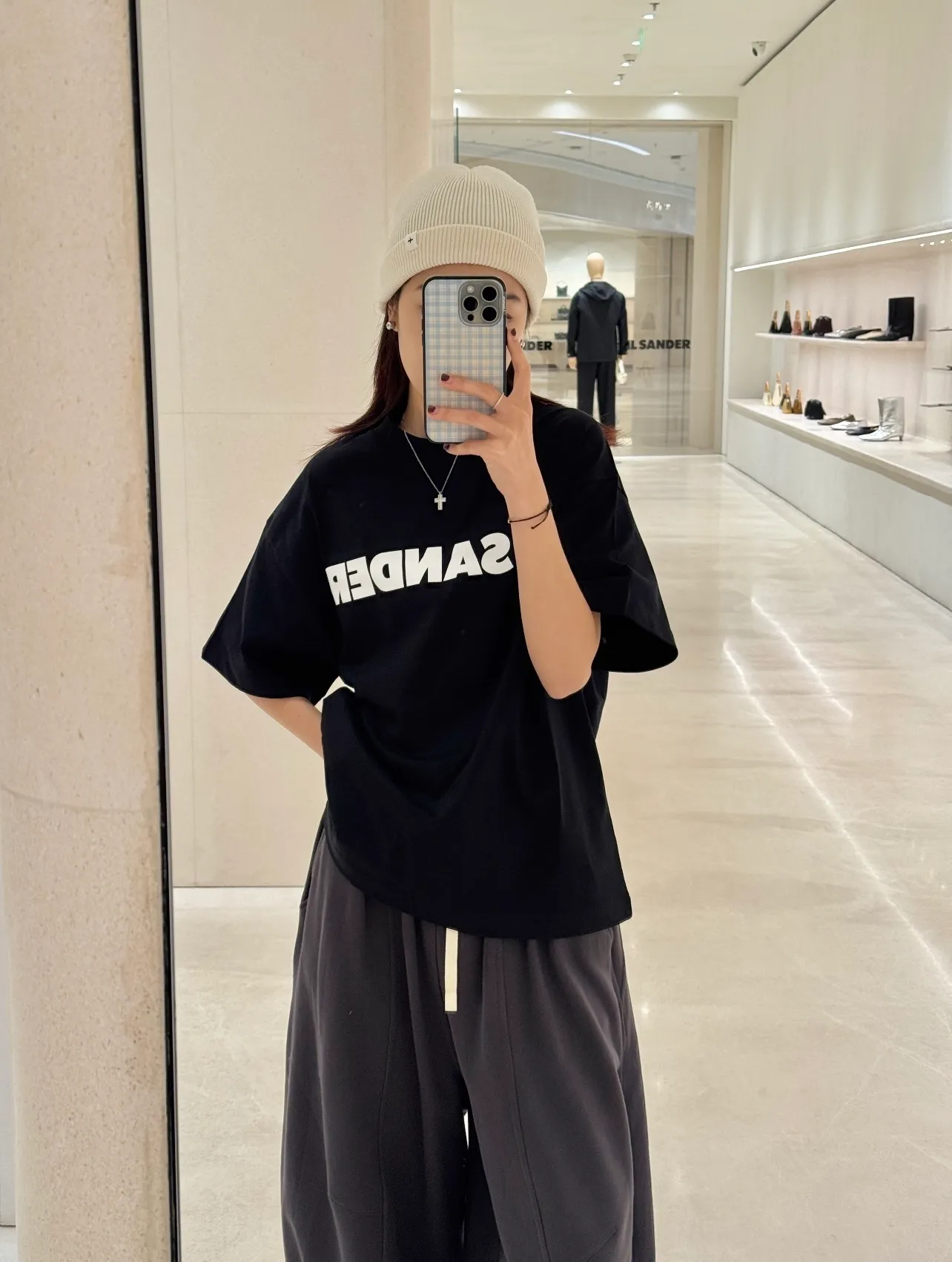 New color matching Black In Stock🚨🚨 New Black White J 9890#JIL SANDER Capsule Series minimalist letter logo printed short-sleeved T-shirt Black White Light Gray Pink Royal Blue SML